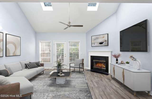 6211 Wrightsville Avenue Gallery 4