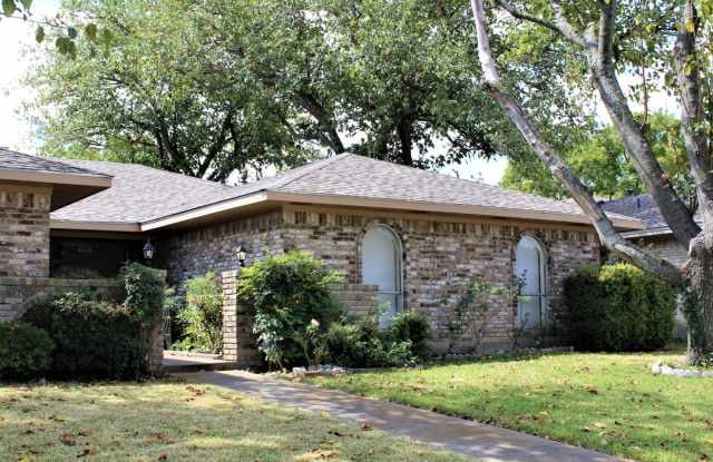 2316 18th St - 2316 18th Street, Plano, TX 75074