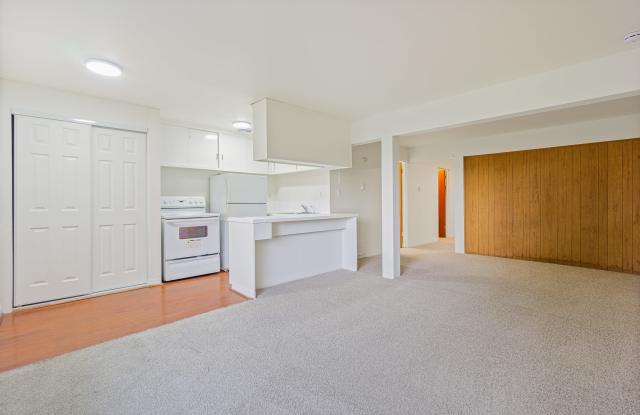 1319 15th Ave S#13 photos photos