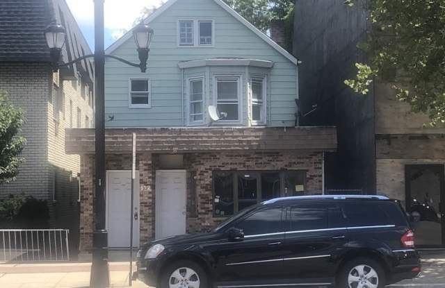 172 WASHINGTON AVE Gallery 3