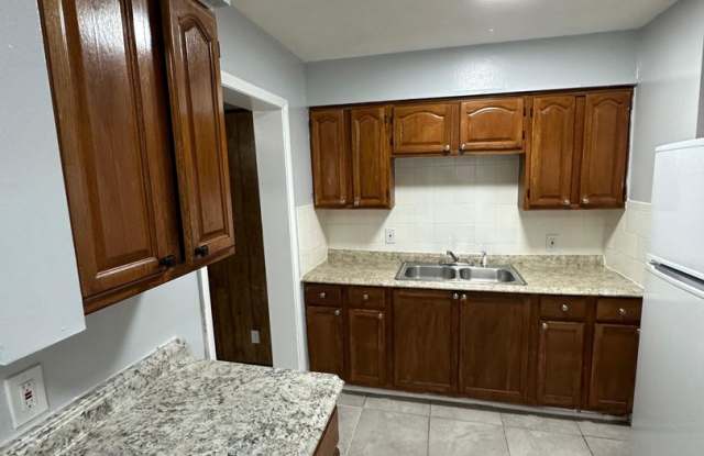 Fully Renovated 3/2 Available for Immediate Rent! photos photos