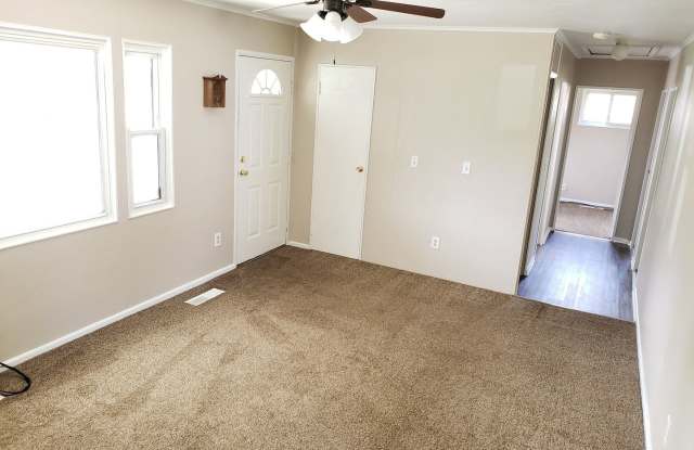 4125 Riverview Lane Gallery 2