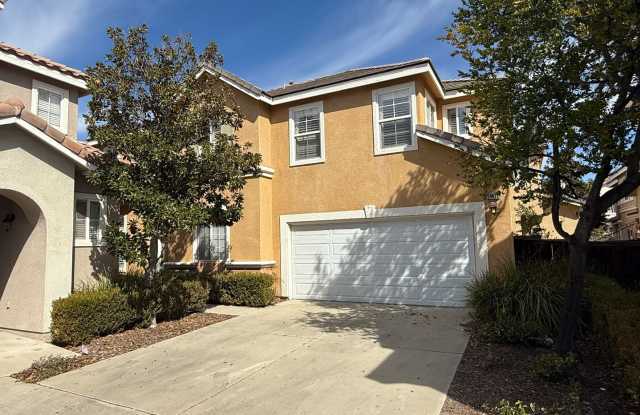 Beautiful 3-Bedroom Home for Rent in Valencia!! Gallery 1
