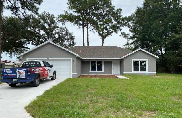 Will NOT be ready to show until. MID OCTOBER -Custom Home - Desirable SE Belleview Neighborhood 3/2/2 **Won't Last** photos photos