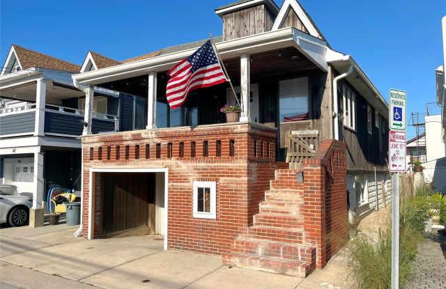 44 Oswego Avenue photos photos