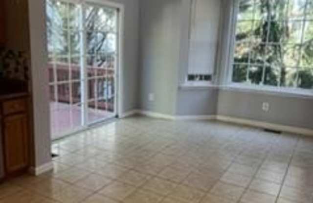 7566 GREY GOOSE Way Gallery 4