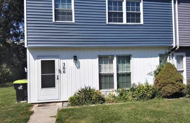300 Oakway Ct photos photos