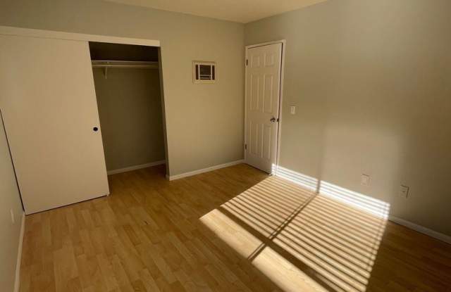 1127 D Avenue #E Gallery 4