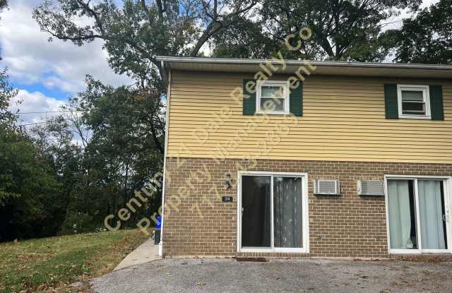 2BR, 1.5 Bath home in Dallastown School District - 374 East King Street, Dallastown, PA 17313