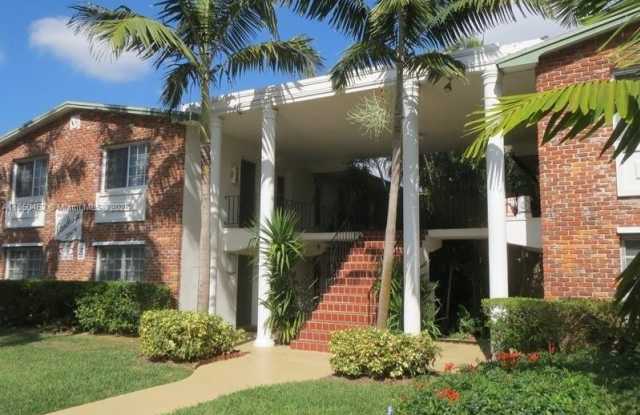 Cambridge House - 6231 Southwest 78th Street, South Miami, FL 33143