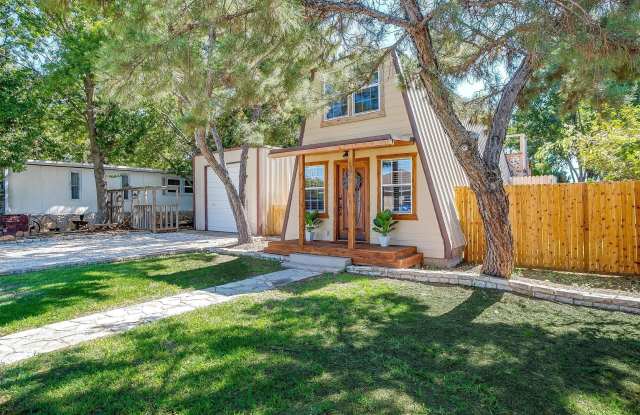 3209 Midway Court Gallery 1