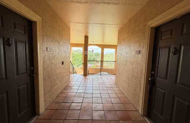 Awesome apartment in the heart of Metrowest! Gallery 3