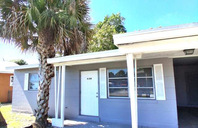 4104 Desoto Avenue photos photos