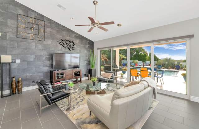 Rates Vary: $6,995 - $12,495 photos photos
