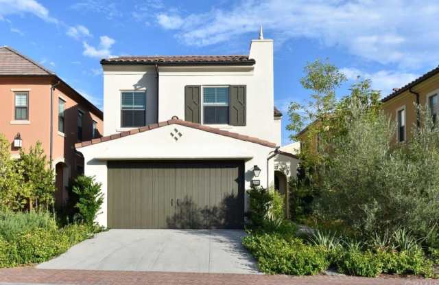 106 Baja - 106 Baja, Irvine, CA 92620