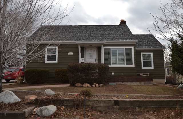 Charming 4 bed 2 bath cottage style home for rent! - 1166 East 500 South, Salt Lake City, UT 84102