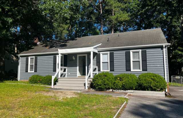 4 bedroom 2.5 baths in Chester photos photos