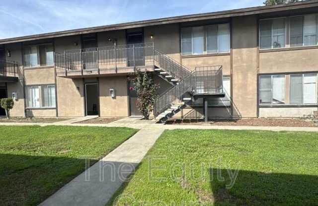 3545 W Campus Ave -8 photos photos