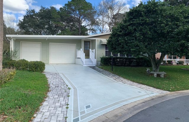 1105 DEL TORO DRIVE - 1105 Del Toro Drive, Lady Lake, FL 32159