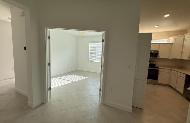18822 Copperhead Ct N Gallery 4