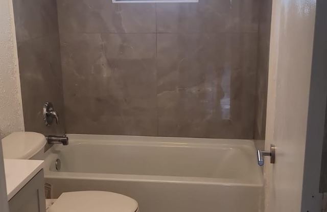 4839 NW 9th Drive photos photos