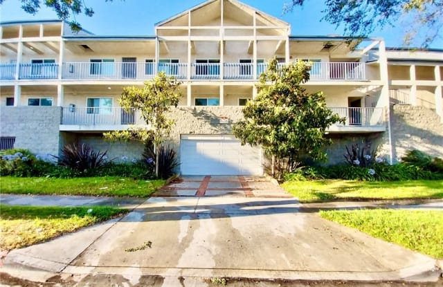 601 S Grevillea Avenue - 601 South Grevillea Avenue, Inglewood, CA 90301