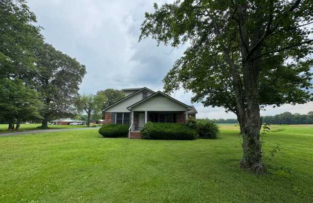 Prime Location! 3 Bed Home on Highway to Martin! photos photos Prime Location! 3 Bed Home on Highway to Martin! photos photos