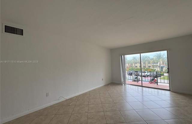 14034 SW 90th Ave photos photos