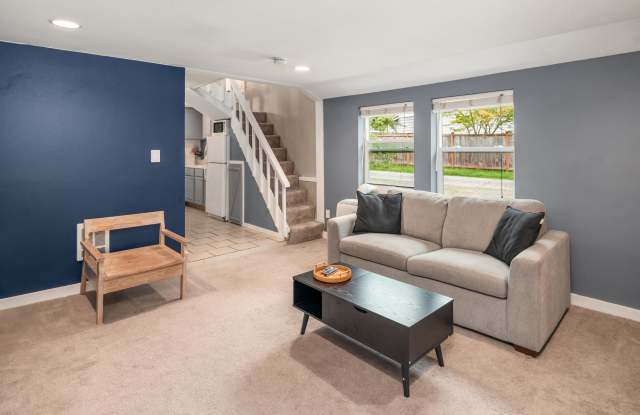 9718 Slater Avenue Northeast Gallery 1