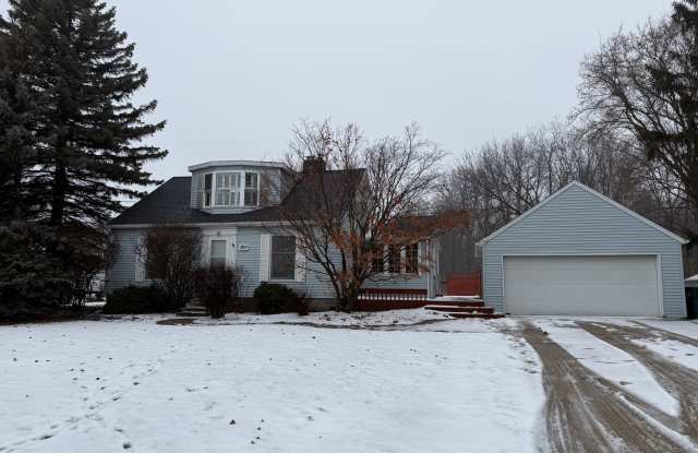 1811 East Willoughby Road photos photos