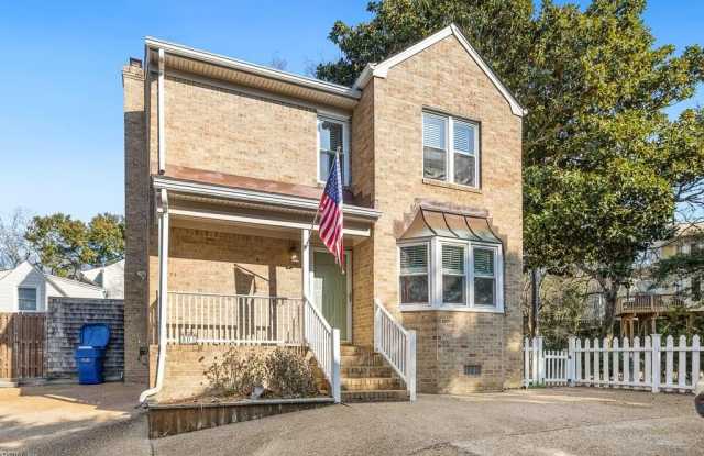 301 Discovery Road photos photos