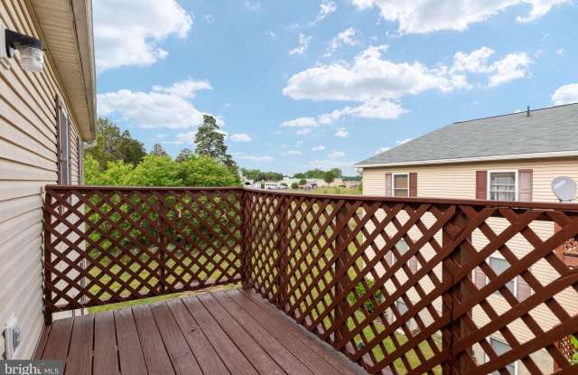 245 BRANDY COURT Gallery 4