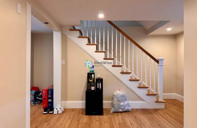 46 Bromfield Rd. Gallery 2