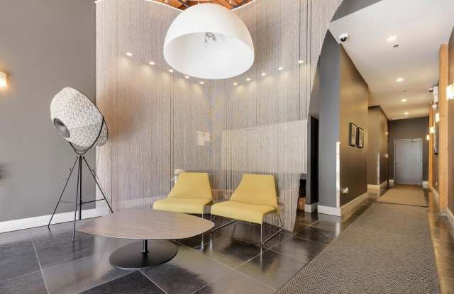 300 W Grand Avenue Gallery 2