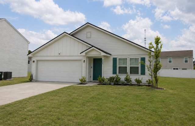 4 Bed 2 Bath in Woodbine Available Now! photos photos