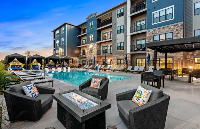 Pine + Parker photos photos Pine + Parker photos photos