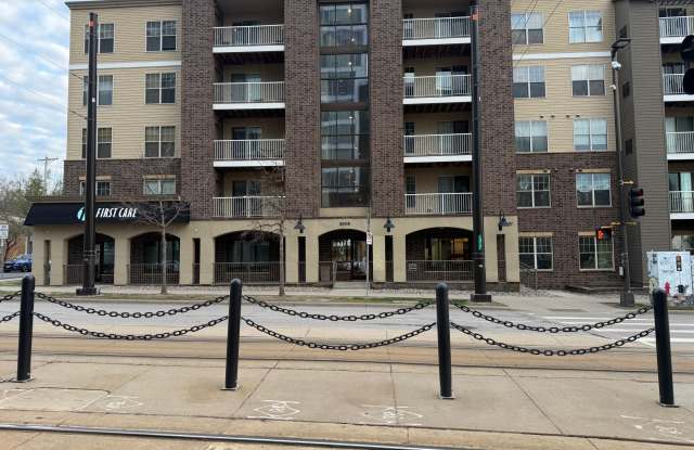 2900 University Ave SE photos photos