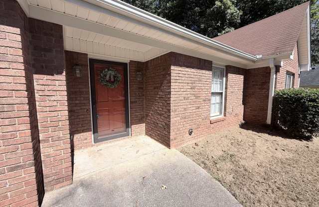 1986 Lou Drive SE Gallery 3