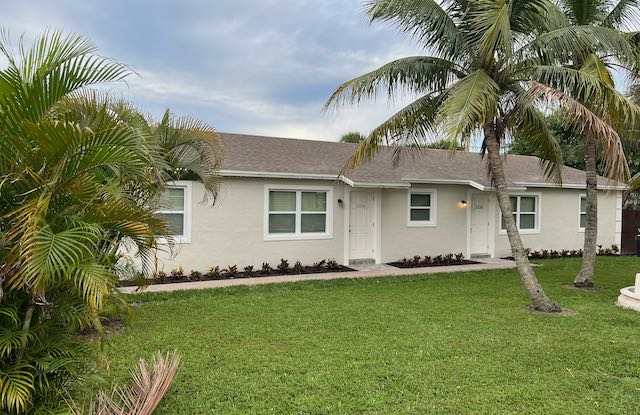 3348 Cherokee Avenue photos photos