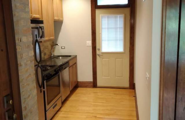 2920 West Cullom Ave. photos photos