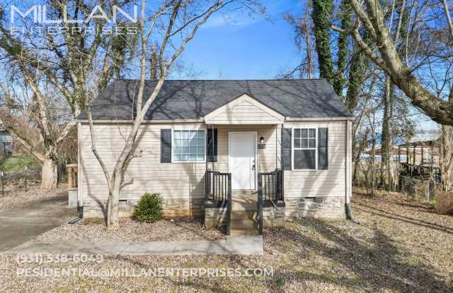 Charming Single Family Home Featuring Spacious Floor Plan and Eat-In Kitchen - Enjoy Your First Month FREE with a 13-Month Lease! photos photos