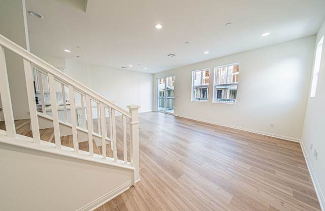 The Bluffs - 3 Bedroom 2 story Gallery 4