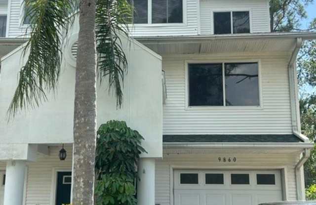 Luxury living with an Intracoastal view and direct access to dock, marina and lift photos photos