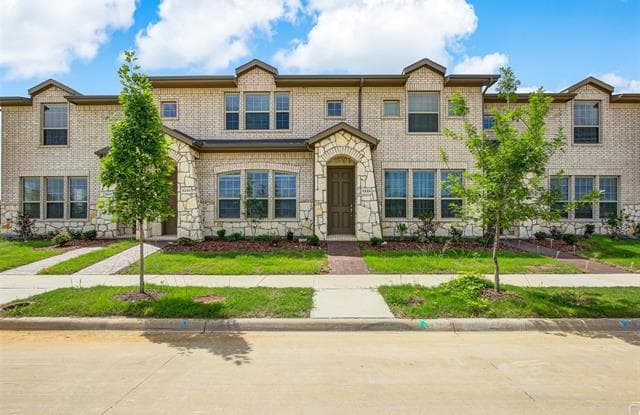 3233 Solana Circle - 3233 Solana Drive, Denton, TX 76207