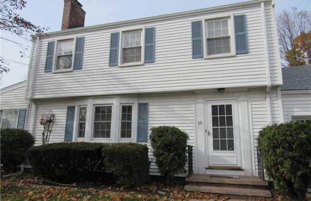 36 Rochford Avenue Gallery 2