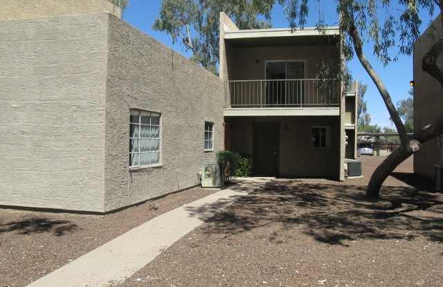 2814 E. Le Marche Ave #103 Gallery 4