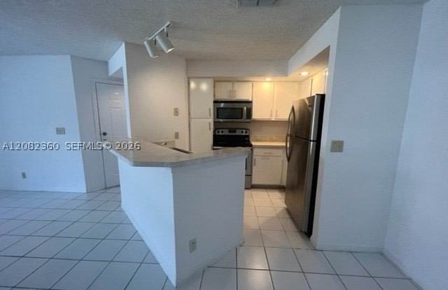 3380 Pinewalk Dr N Gallery 2