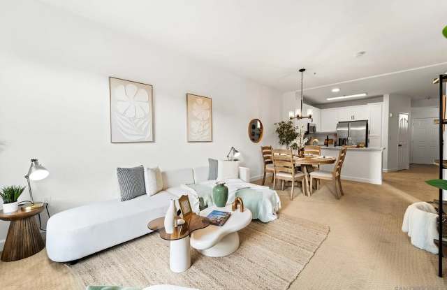 235 Market St - 235 Market Street, San Diego, CA 92101 235 Market St - 235 Market Street, San Diego, CA 92101