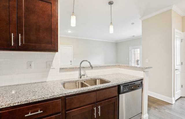 Overall Creek Apartments Gallery 1