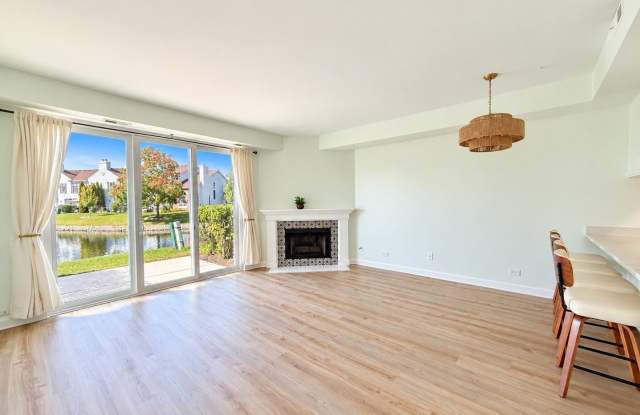 7818 Darien Lake Drive Gallery 4